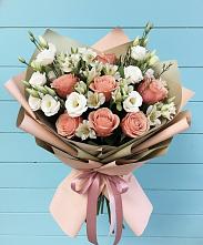 Букет цветов из:  Розы, Альстромерии и Лизиантусы в Гае