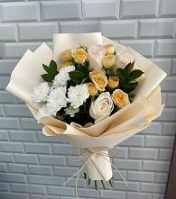 Букет цветов из:  Розы и Хризантемы в Гае