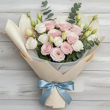 Букет цветов из:  Лизиантусы в Гае