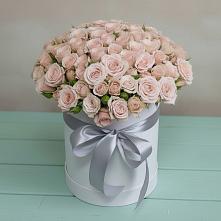 Цветочная композиция из Розы в шляпной коробке в Гае