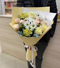 Букет цветов из:  Альстромерии, Розы и Хризантемы в Гае