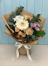 Букет цветов из:  Герберы и Хризантемы в Гае