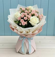 Букет цветов из:  Розы в Гае