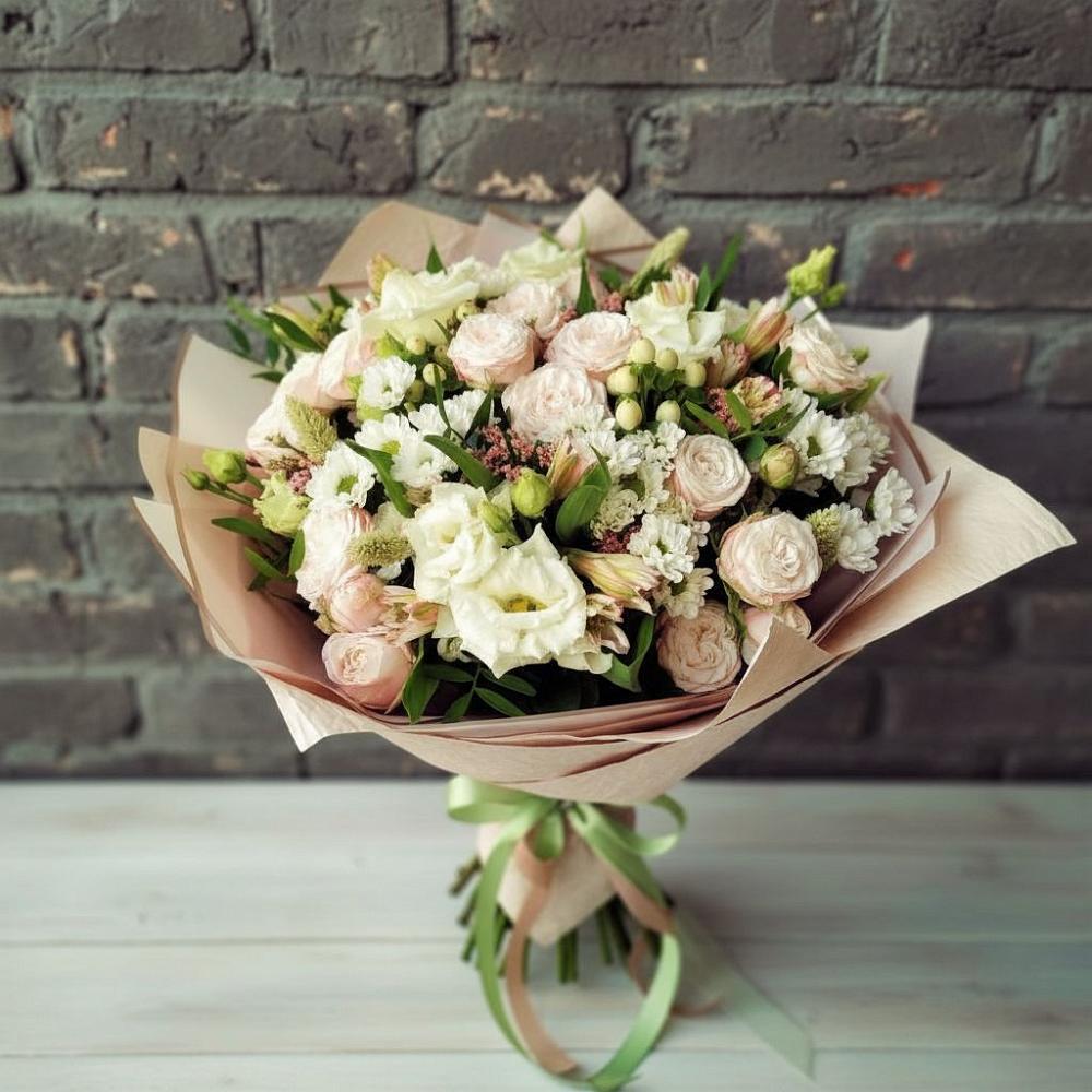 Букет цветов из: Альстромерии, Розы и Хризантемы в Гае