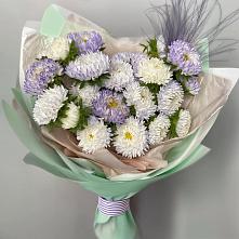 Букет цветов из:  Астры в Гае