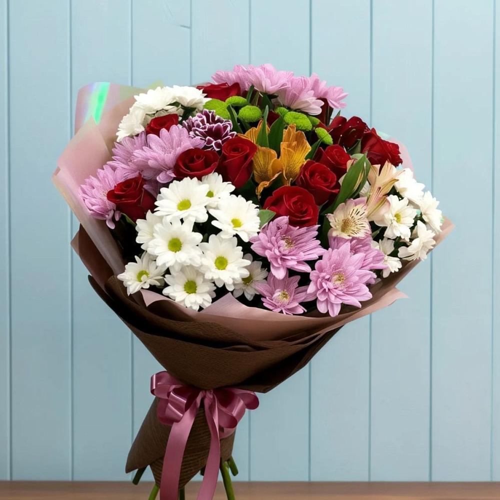 Букет цветов из: Розы, Хризантемы и Альстромерии в Гае