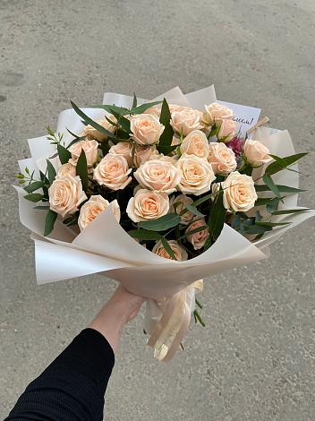 Букет Кремовые розы Латте в Гае