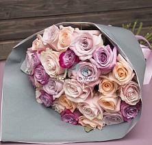 Букет цветов из:  Розы в Гае