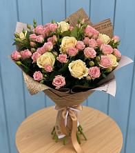 Букет цветов из:  Розы в Гае