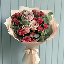 Букет цветов из:  Гвоздики и Розы в Гае