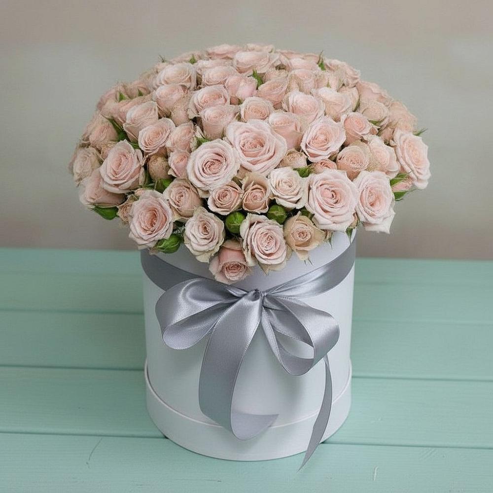 Цветочная композиция из Розы в шляпной коробке в Гае